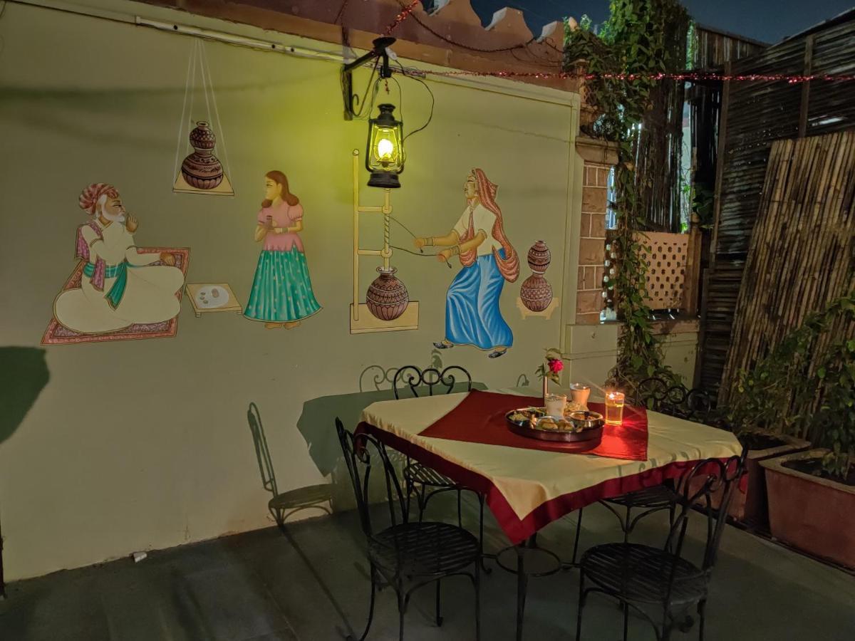 Shree Mohan Home Stay- A Heritage Home Dźodhpur Zewnętrze zdjęcie