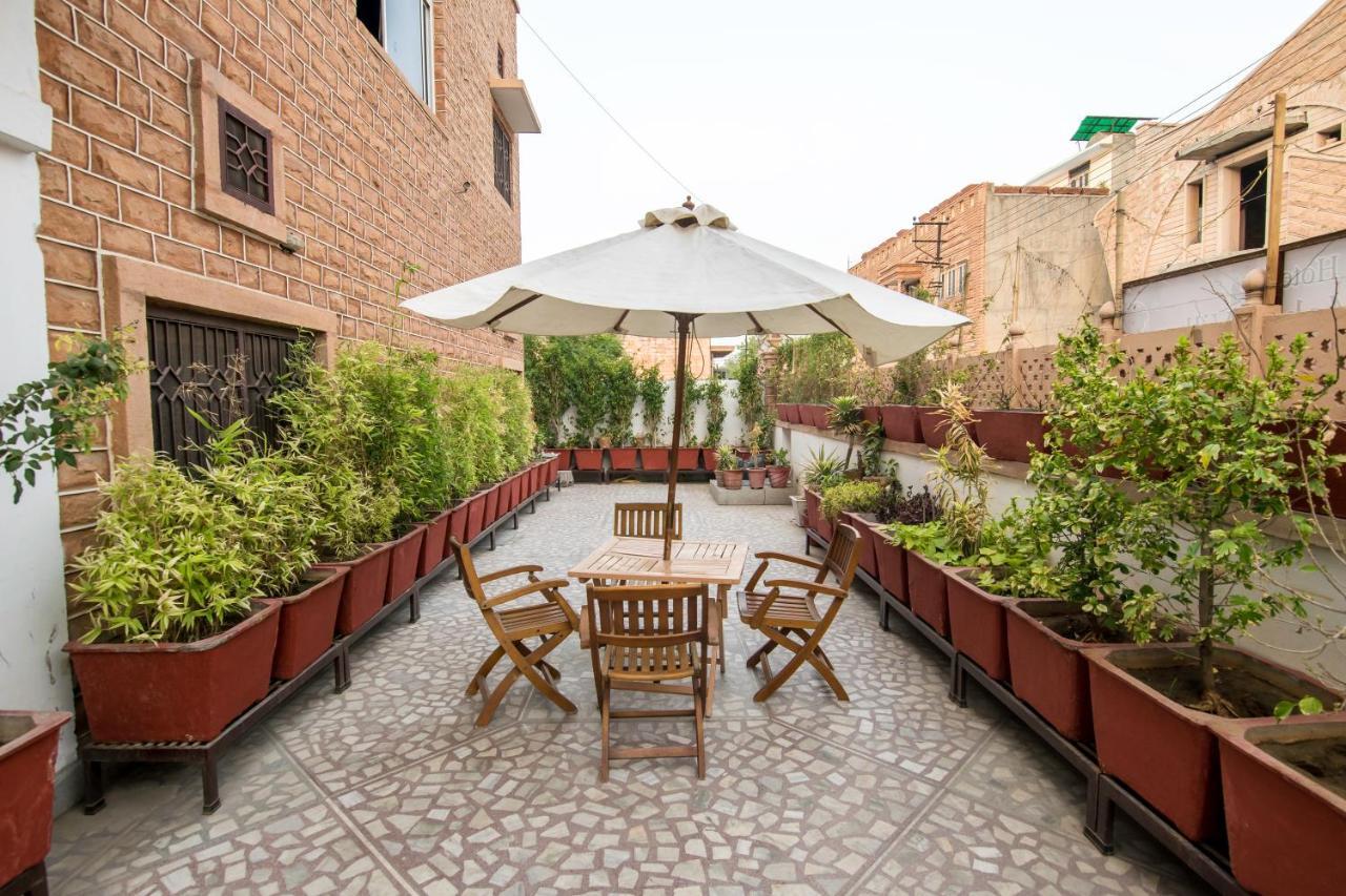 Shree Mohan Home Stay- A Heritage Home Dźodhpur Zewnętrze zdjęcie